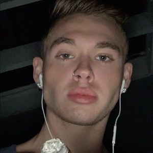 Meet your Posher, Benjamin